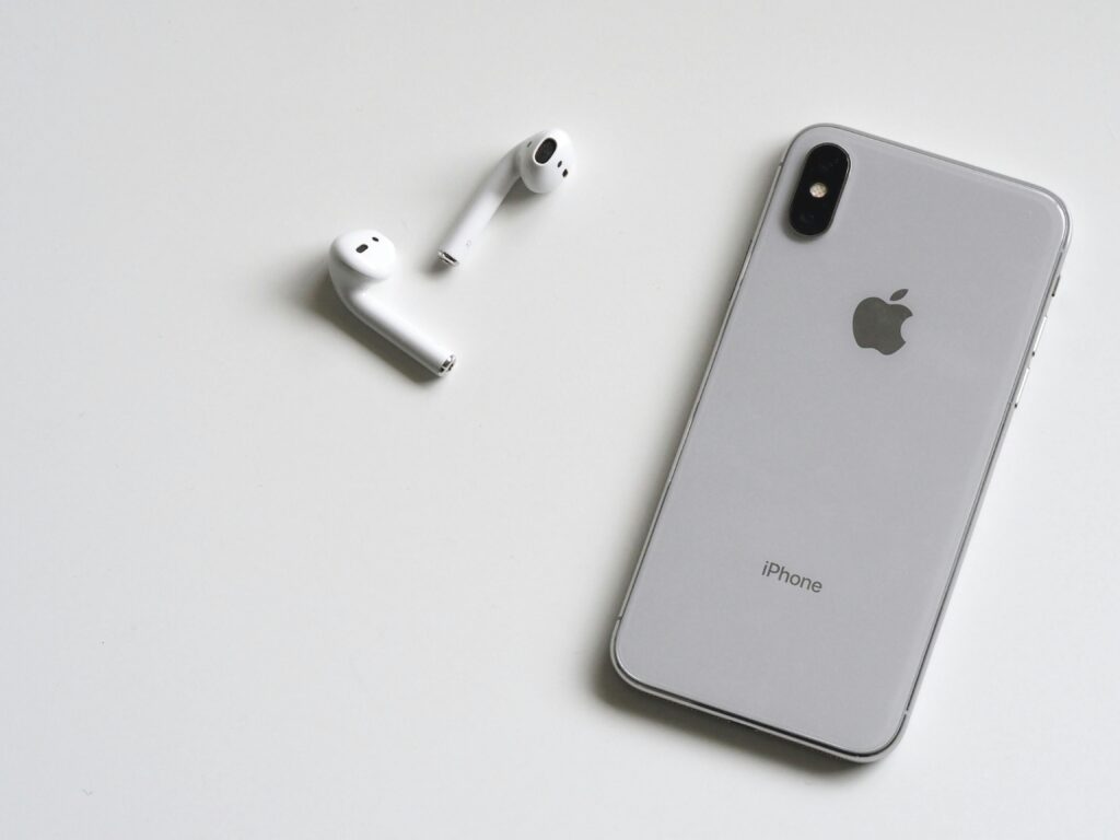 Why Is My Right AirPod Not Connecting